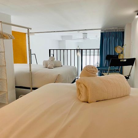 バレンシアModern Designed Loft In Russafaアパートメント エクステリア 写真