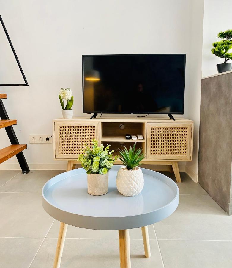 バレンシアModern Designed Loft In Russafaアパートメント エクステリア 写真