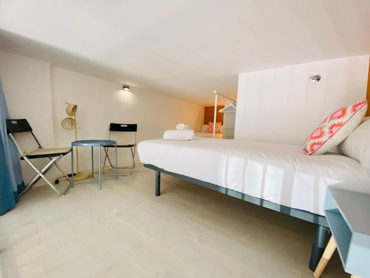 バレンシアModern Designed Loft In Russafaアパートメント エクステリア 写真
